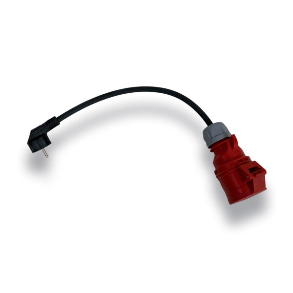 Adapteri schuko-CEE16A red kulmamalli
